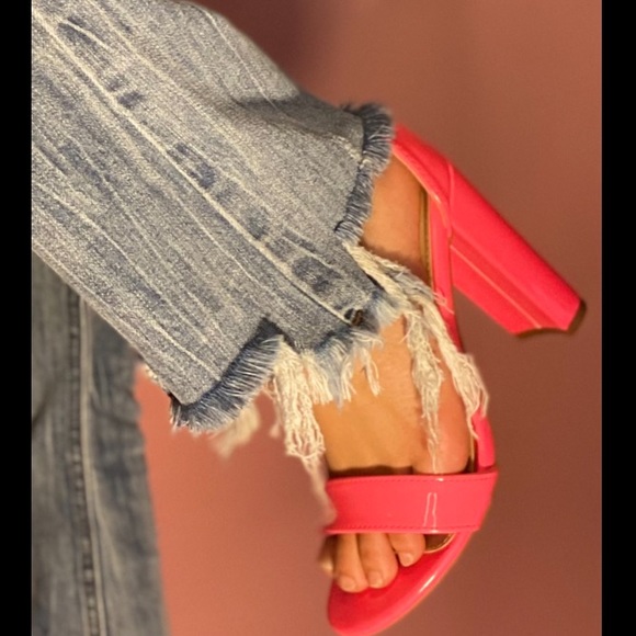 Medium-wash boot cut jeans - Picture 4 of 4